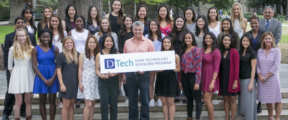 DTech Scholars Team Meets with Apple's Eddy Cue